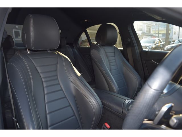 MERCEDES BENZ E SEDA 2019 Image 31