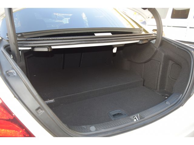 MERCEDES BENZ E SEDA 2019 Image 31