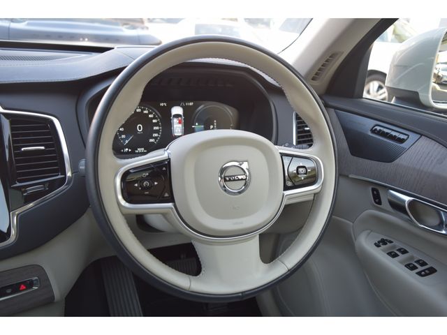 VOLVO XC90 2022 Image 31