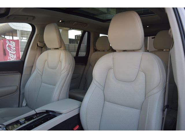 VOLVO XC90 2022 Image 31
