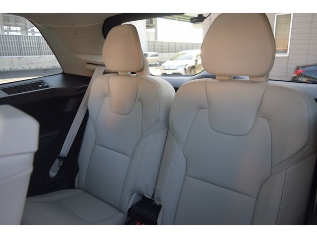 VOLVO XC90 2022 Image 31