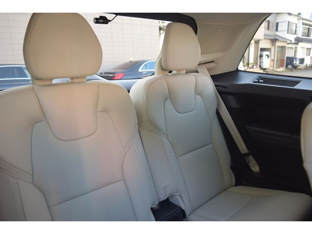 VOLVO XC90 2022 Image 31