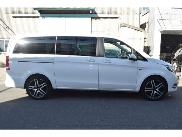 MERCEDES BENZ V CLAS 2015 Image 31