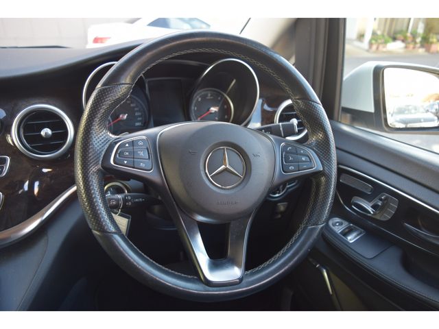 MERCEDES BENZ V CLAS 2015 Image 31