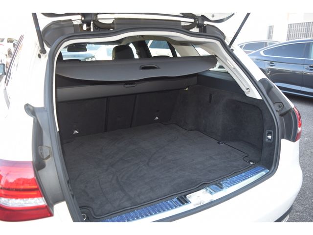 MERCEDES BENZ C CLAS 2016 Image 31