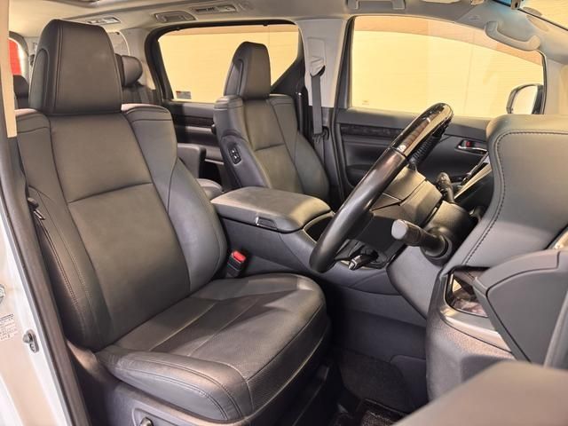 TOYOTA ALPHARD 2020 Image 31
