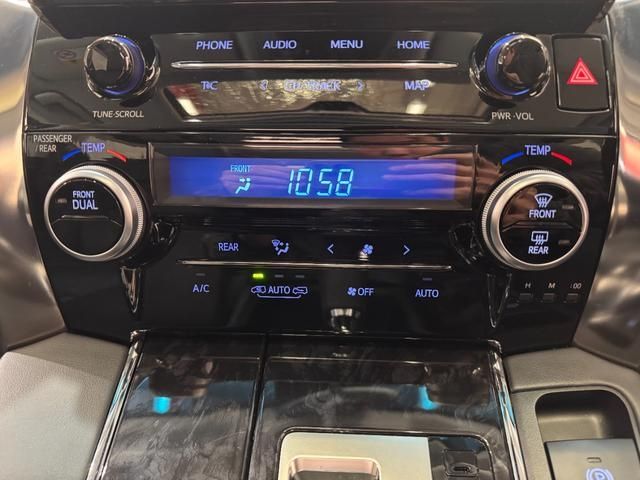 TOYOTA ALPHARD 2020 Image 31