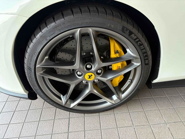 FERRARI ROMA SPIDER 2025 Image 31