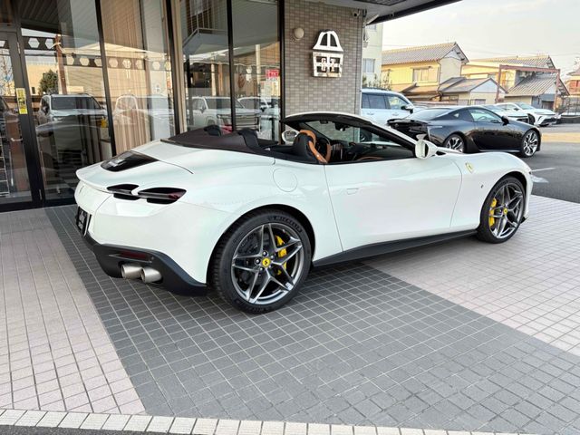 FERRARI ROMA SPIDER 2025 Image 31