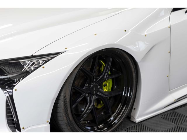 TOYOTA LEXUS LC500 2017 Image 31