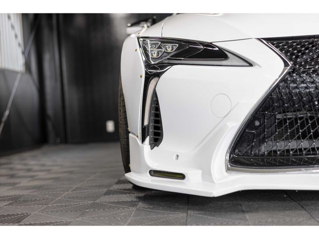 TOYOTA LEXUS LC500 2017 Image 31