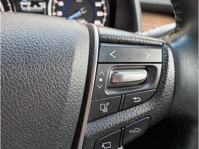 TOYOTA VELLFIRE  HYBRID 4WD 2015 Image 31