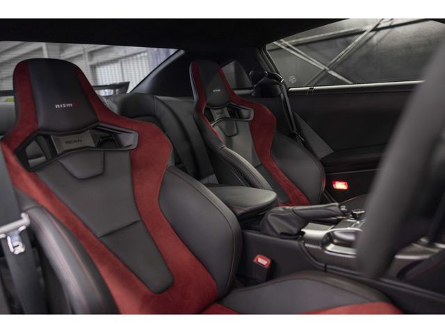 NISSAN GT-R 2021 Image 31