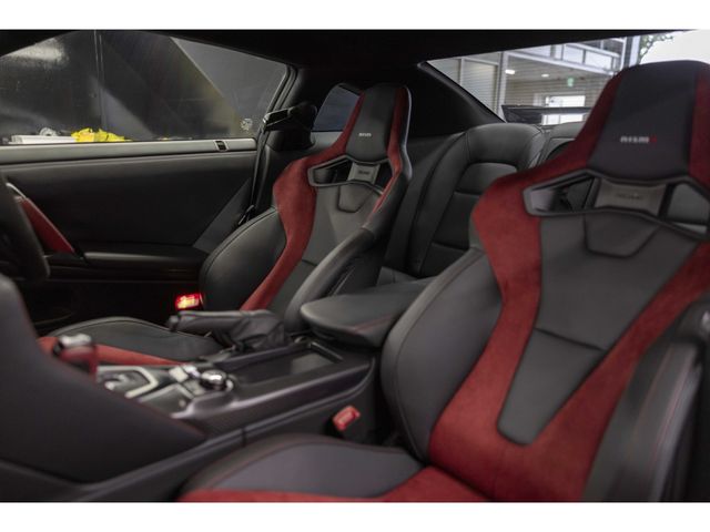 NISSAN GT-R 2021 Image 31