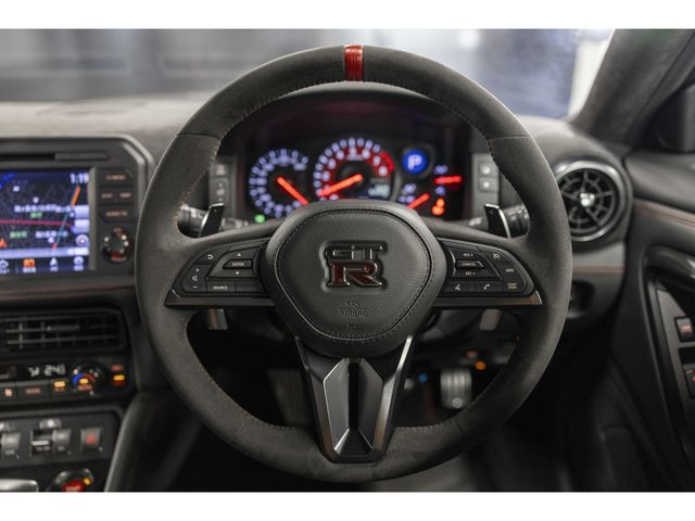 NISSAN GT-R 2021 Image 31