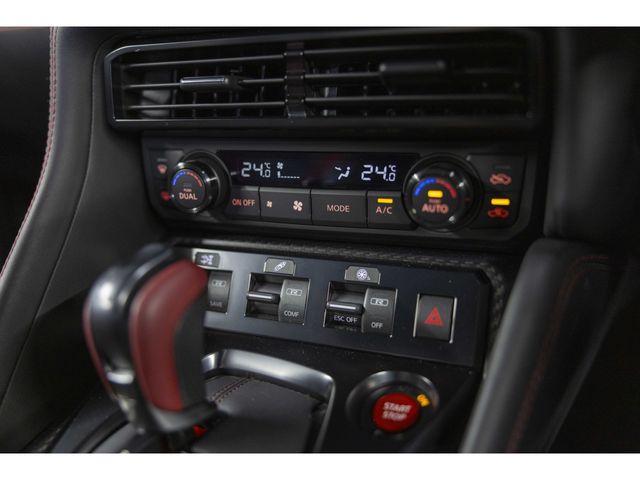 NISSAN GT-R 2021 Image 31