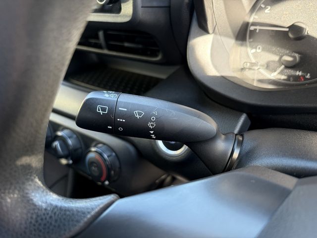 TOYOTA YARIS 2022 Image 31