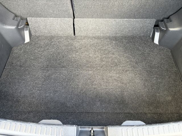 TOYOTA YARIS 2022 Image 31