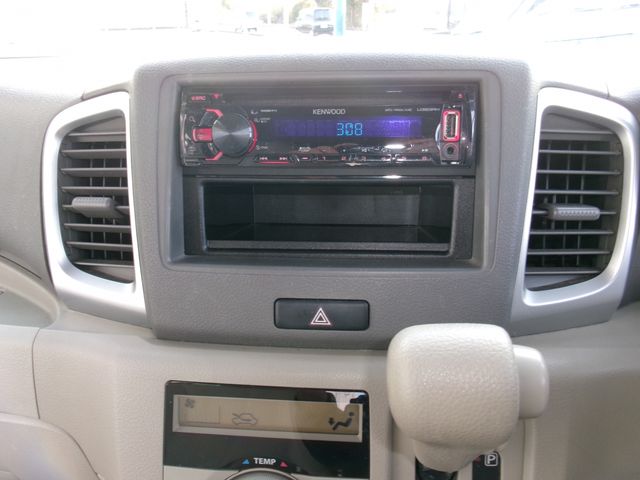 SUZUKI SPACIA 2014 Image 31
