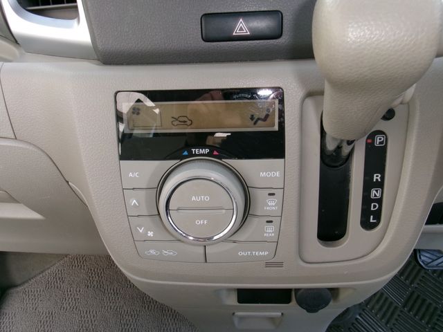 SUZUKI SPACIA 2014 Image 31