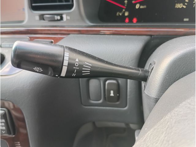 MITSUBISHI DIGNITY 2000 Image 31