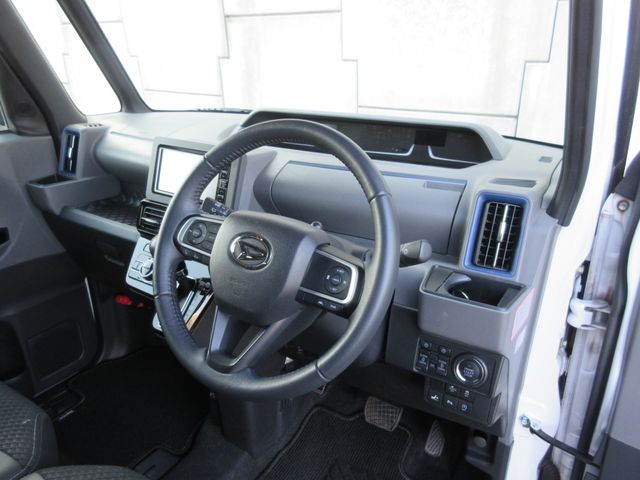 DAIHATSU TANTO CUSTOM 2020 Image 31