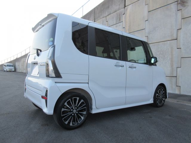 DAIHATSU TANTO CUSTOM 2020 Image 31