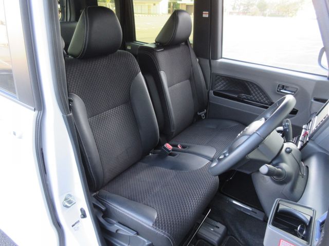 DAIHATSU TANTO CUSTOM 2020 Image 31