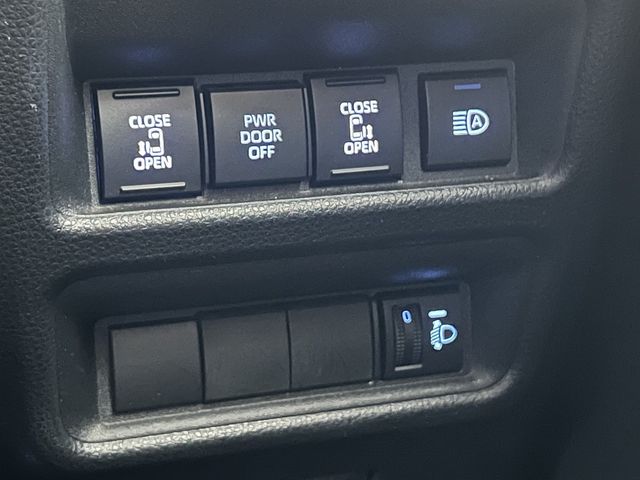 TOYOTA SIENTA HYBRID 2023 Image 31