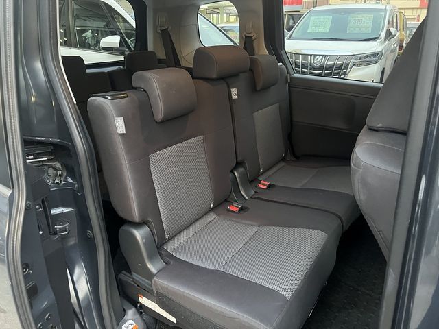 TOYOTA SIENTA HYBRID 2023 Image 31