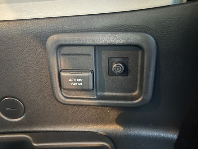 TOYOTA SIENTA HYBRID 2023 Image 31