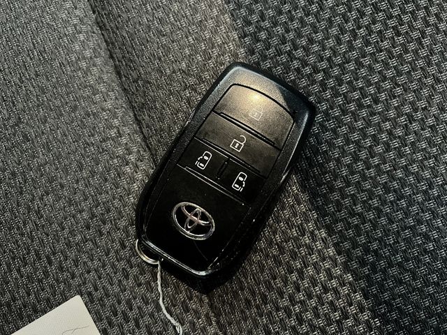 TOYOTA SIENTA HYBRID 2023 Image 31