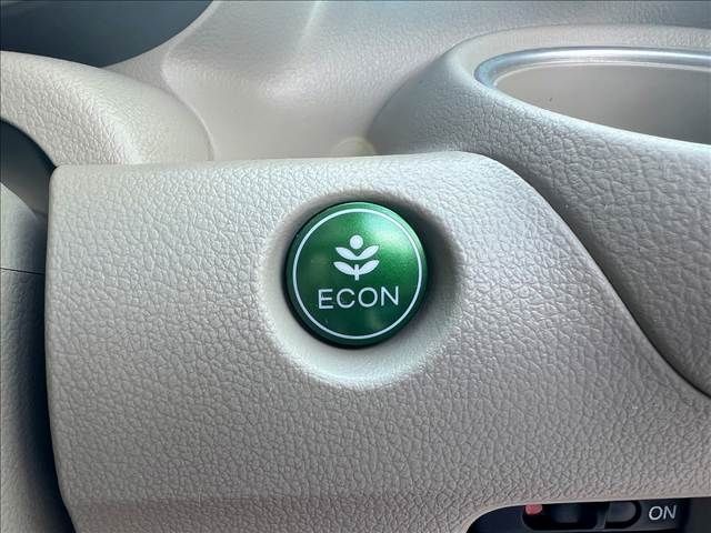 HONDA N BOX 2015 Image 31