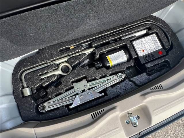 HONDA N BOX 2015 Image 31