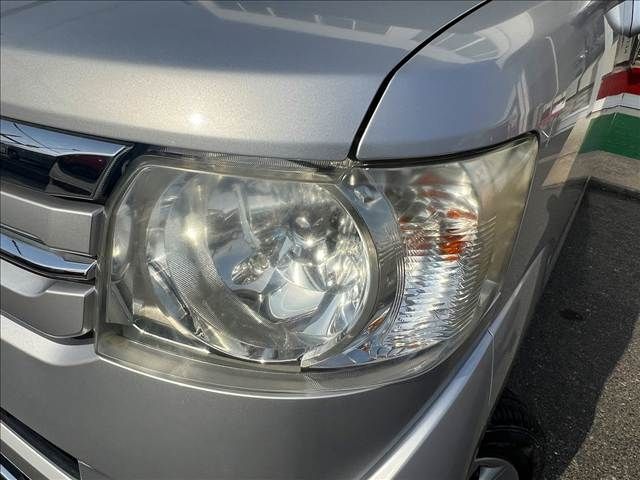 HONDA N BOX 2015 Image 31