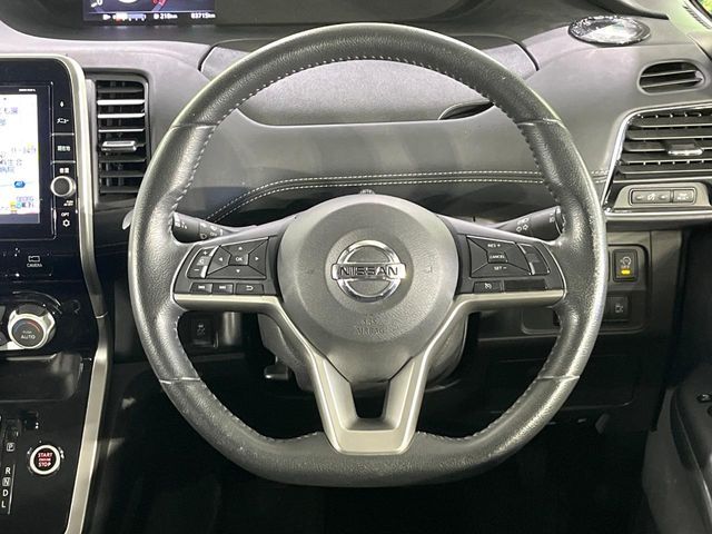 NISSAN SERENA  S-HYBRID 2018 Image 31