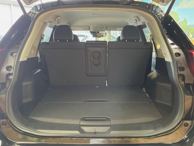 NISSAN X-TRAIL 2WD 2018 Image 31