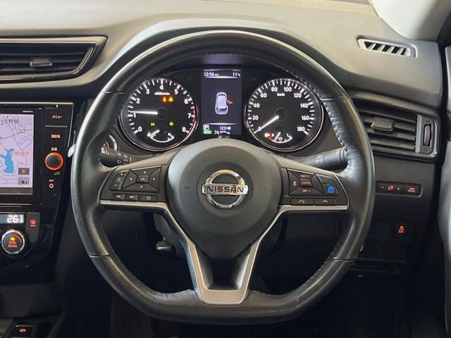 NISSAN X-TRAIL 2WD 2018 Image 31