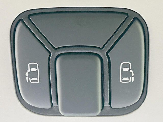 TOYOTA ALPHARD 2013 Image 31