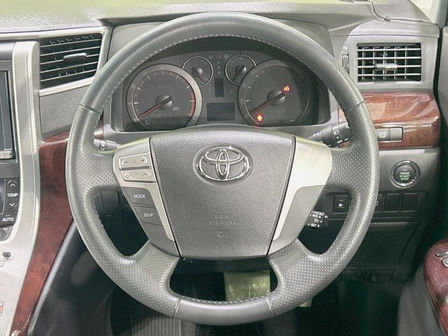 TOYOTA ALPHARD 2013 Image 31