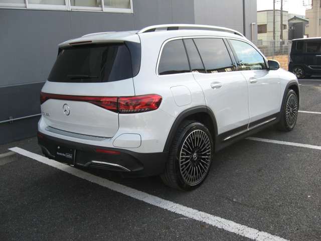 MERCEDES BENZ EQB 2024 Image 31