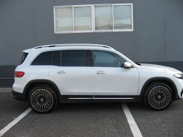 MERCEDES BENZ EQB 2024 Image 31