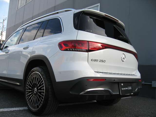 MERCEDES BENZ EQB 2024 Image 31