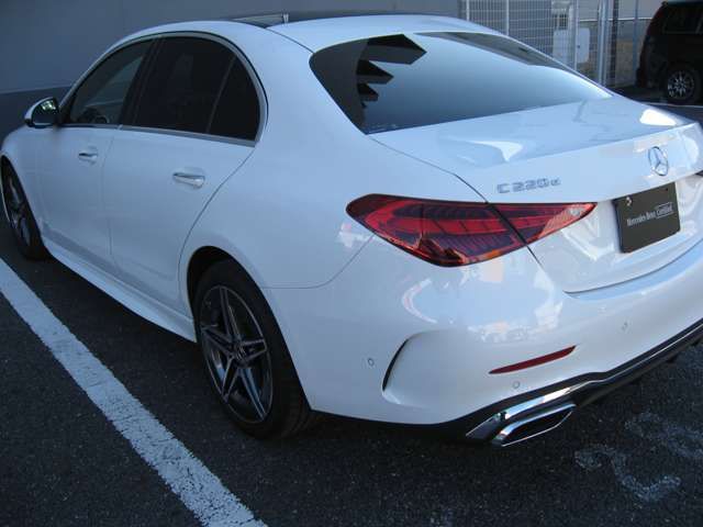 MERCEDES BENZ C CLAS 2024 Image 31