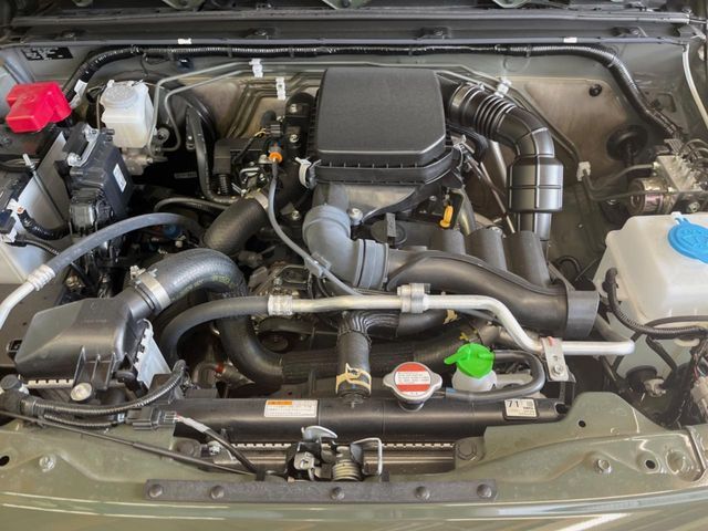 SUZUKI JIMNY 4WD 2025 Image 31