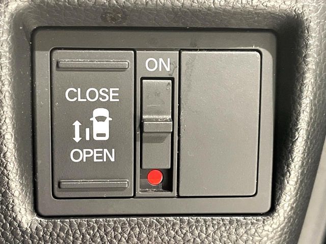 HONDA N BOX CUSTOM 2022 Image 31