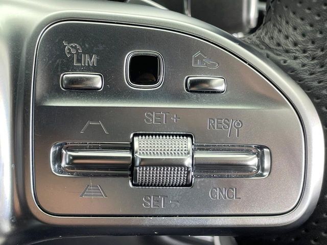 MERCEDES BENZ C CLAS 2019 Image 31