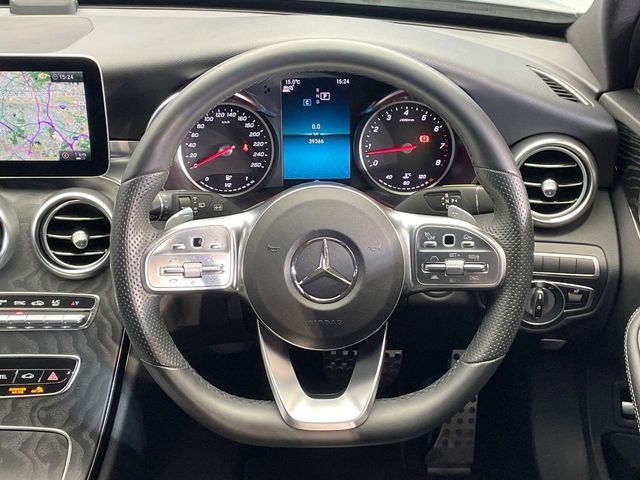 MERCEDES BENZ C CLAS 2019 Image 31