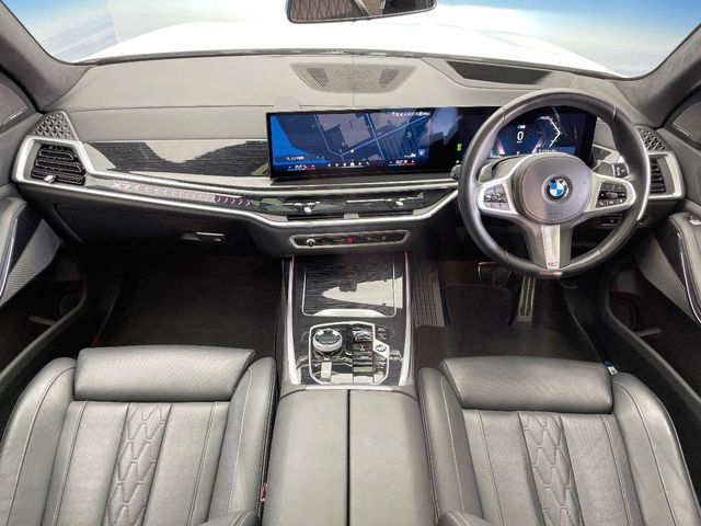 BMW X7 2024 Image 31