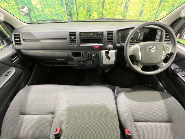 TOYOTA HIACE VAN 4WD 2025 Image 31